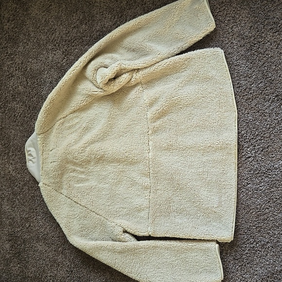 NEW Lou & Grey Beige Sherpa Fleece Snap Pullover Jacket M - Picture 6 of 7